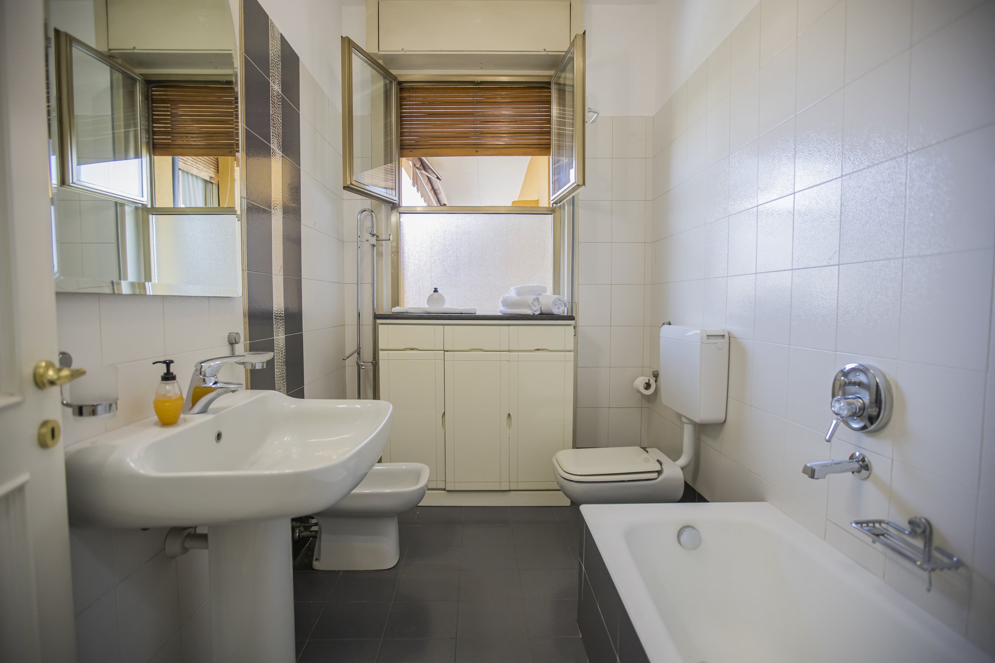 Casa di Pucci — Bagno 1