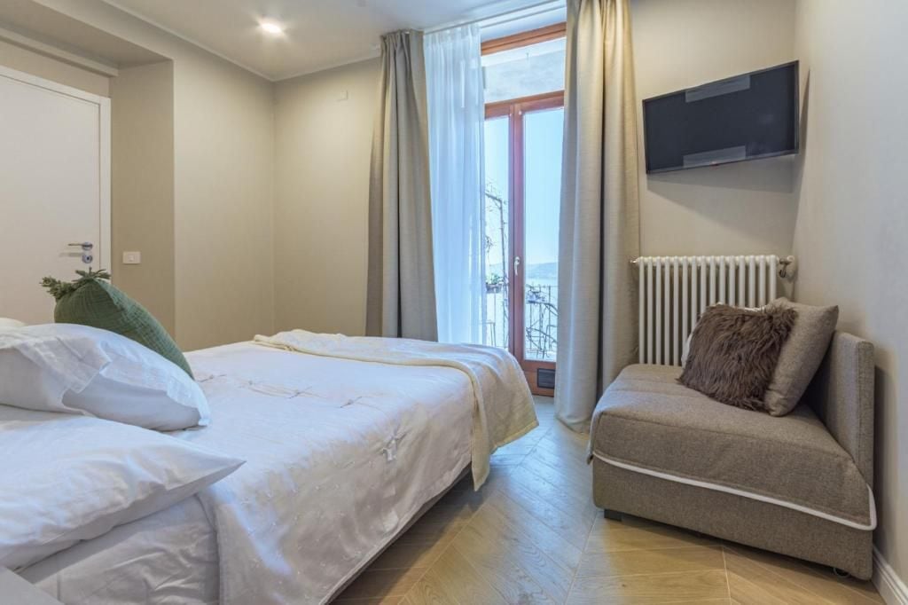 Giulietta — mastersuite vista lago, Pognana Lario